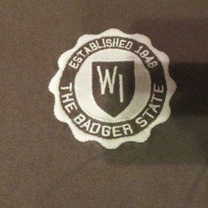 Wisconsin Badger State Est. 1848 Embroidered Logo Brown Souvenir XXL Tee T Shirt